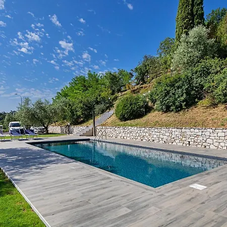 Castelletto Apartament *